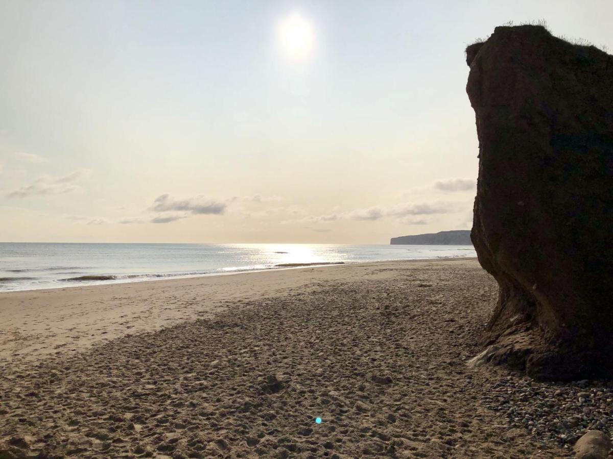 Echo Beach Файли Экстерьер фото
